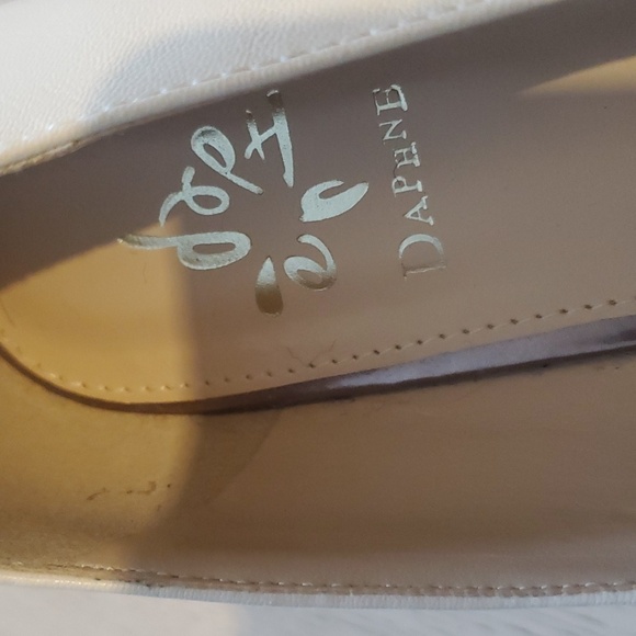 Daphne Leather flats, Cream, Bronze & Animal print sz. 6.5 to 7 - Picture 3 of 4